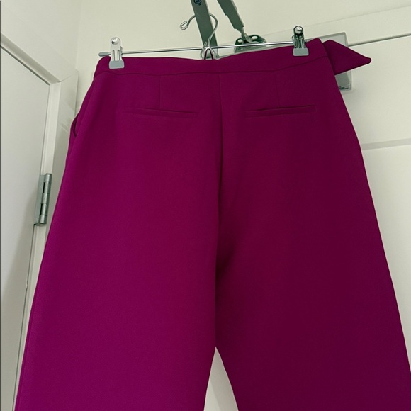 Chic Fuchsia Belted Ankle Pants - Picture 3 of 4